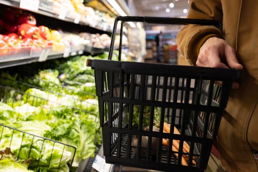 UK Supermarket Executives Warn of Potential Price Surge Amid Anticipated Tax Increases UK Supermarket Executives Warn of Potential Price Surge Amid Anticipated Tax Increases